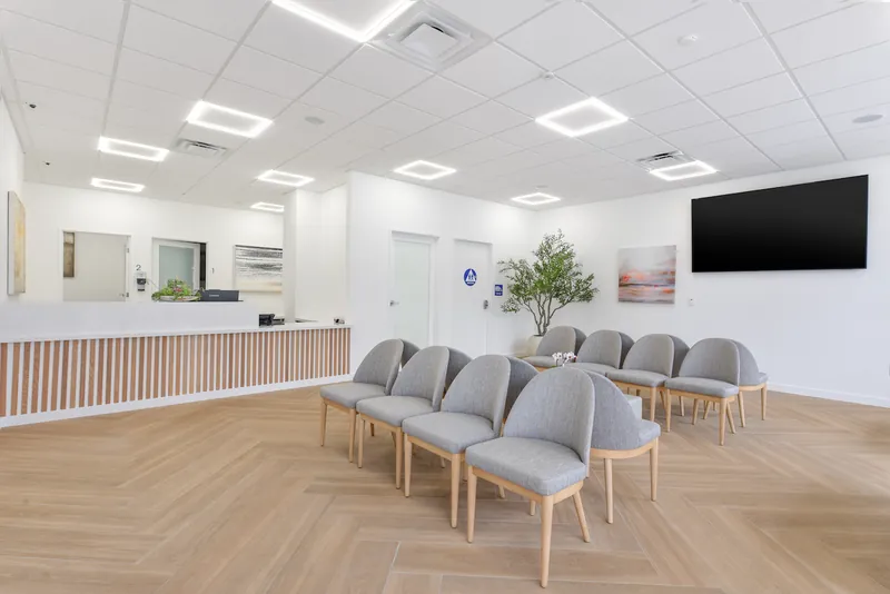 Mederi reception and waiting area