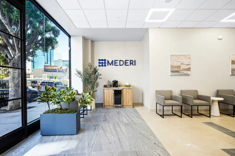 Mederi welcome desk